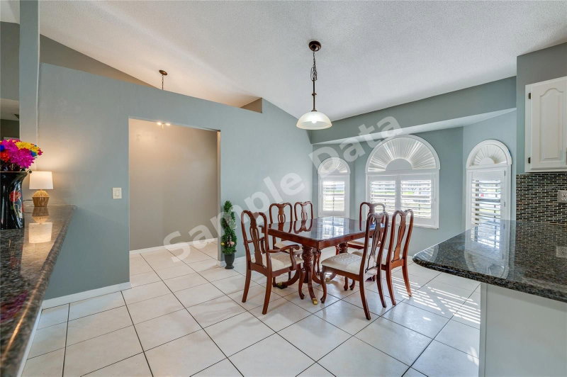 709 Lone Oak Dr — photo 7