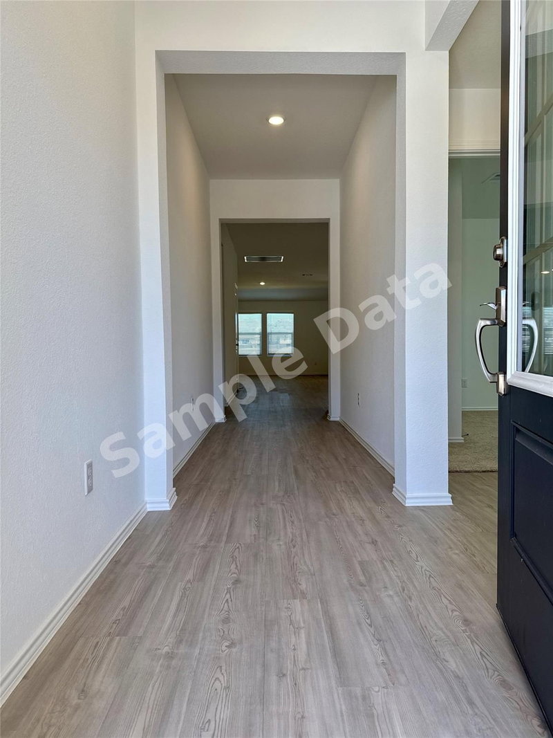 1808 Boggy Creek Ranch Rd — photo 3